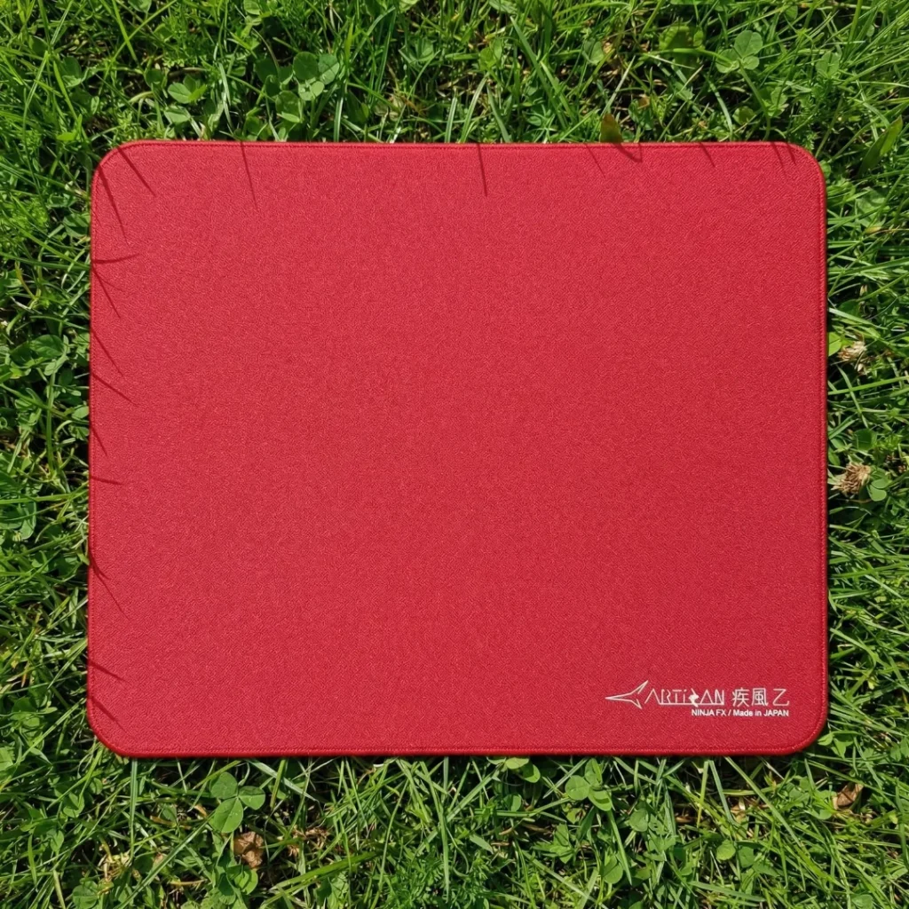 아티산 마우스패드 하야테오츠